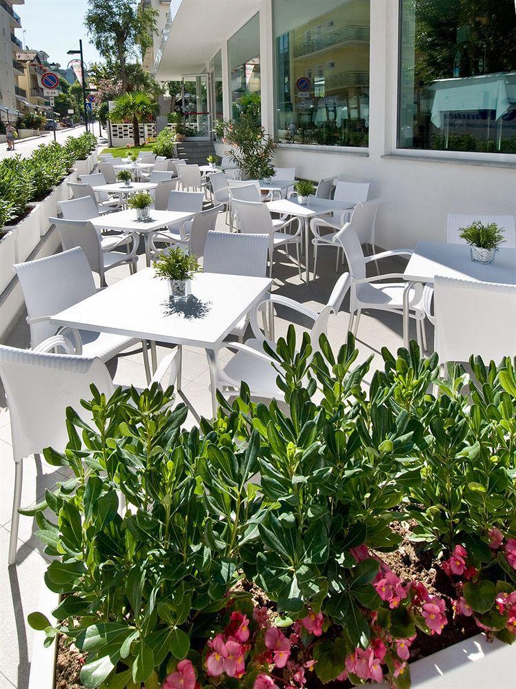Hotel Atlantic & Spa Gabicce Mare Eksteriør bilde