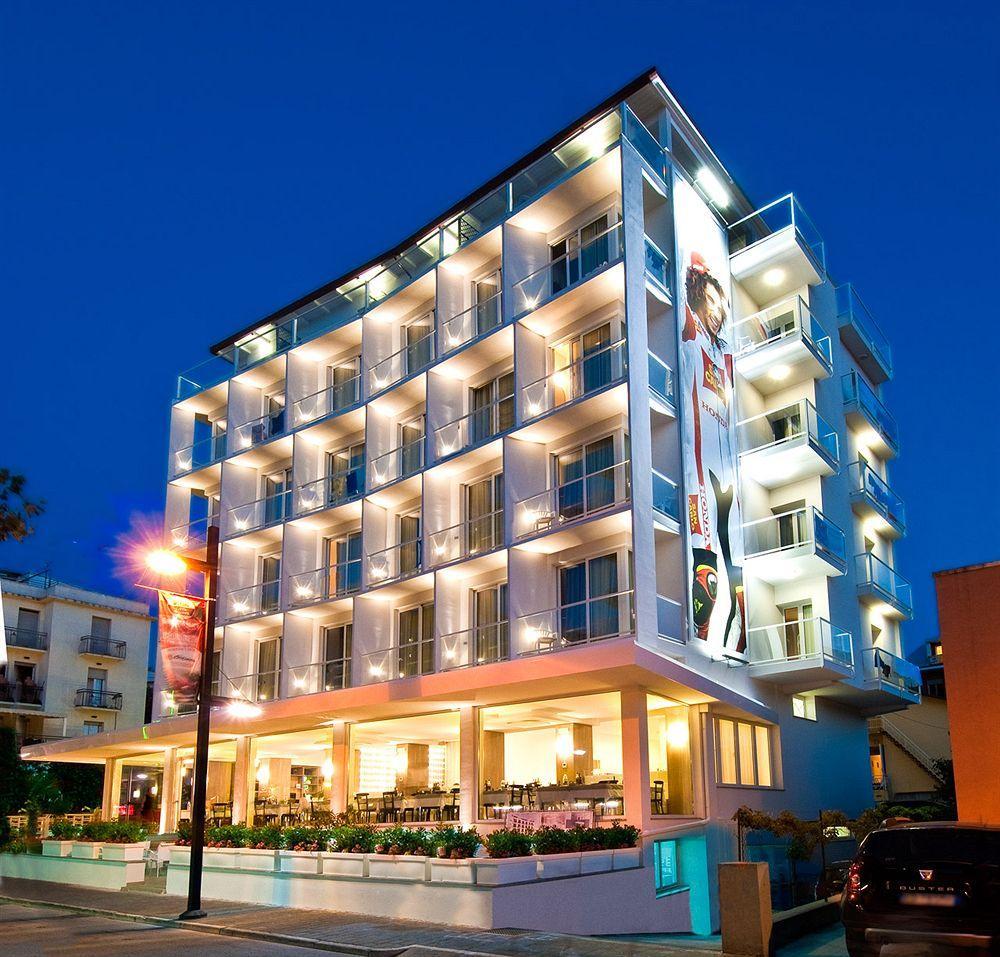 Hotel Atlantic & Spa Gabicce Mare Eksteriør bilde