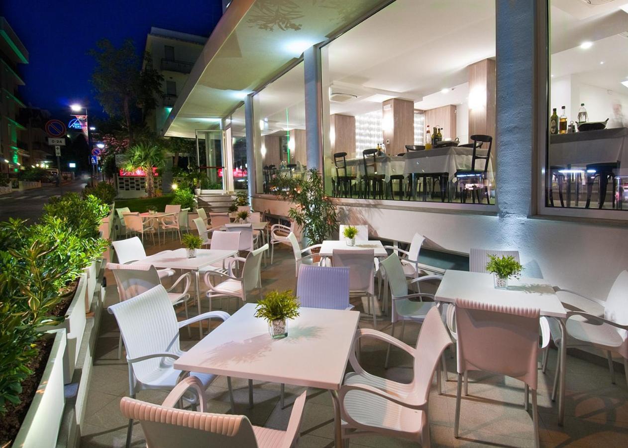 Hotel Atlantic & Spa Gabicce Mare Eksteriør bilde